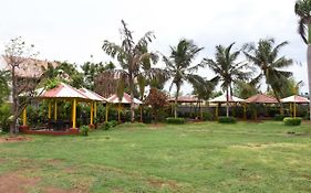 Beach Park Resort Chennai 3*